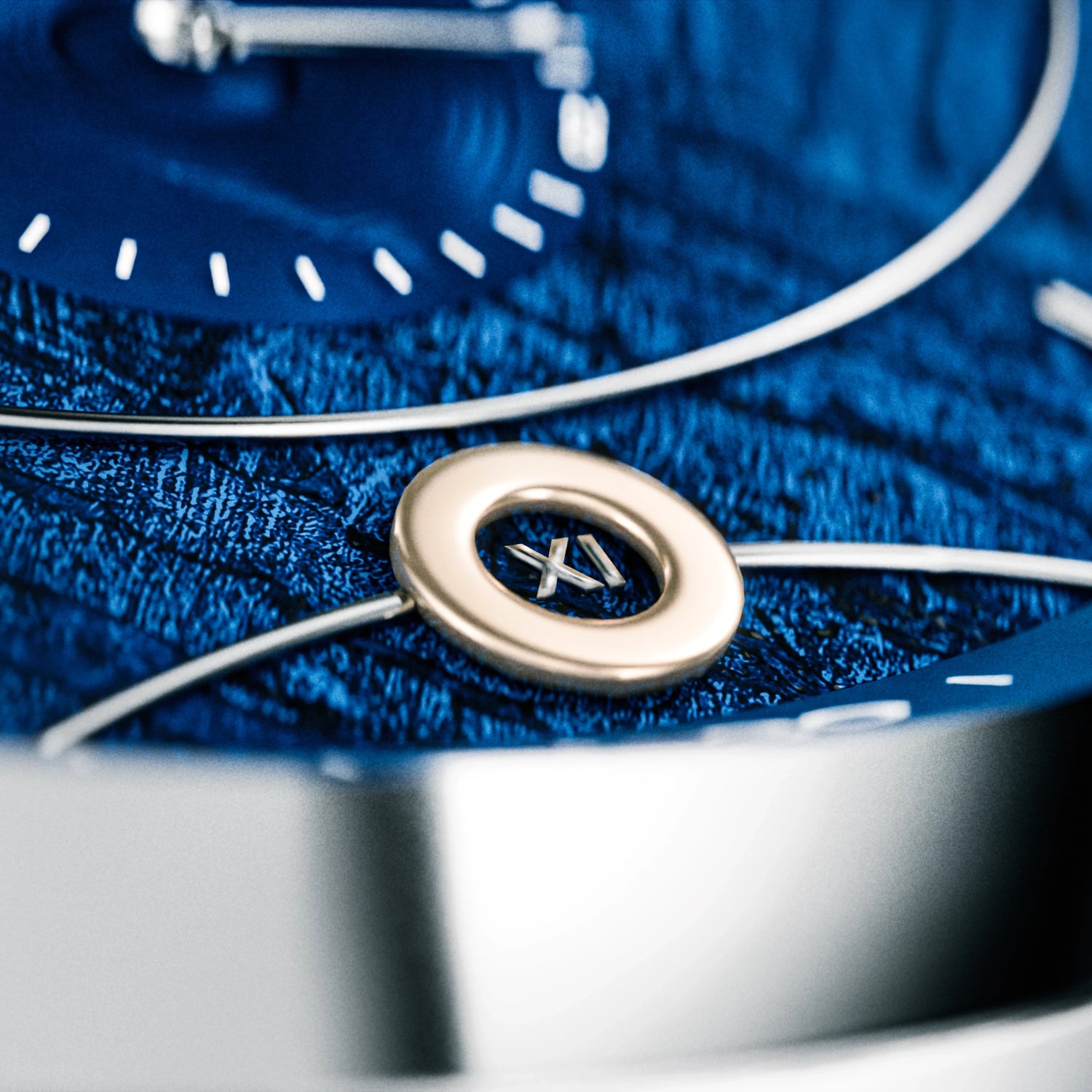 Blue Dot MkII Meteorite Dial watch with Kapton Foil in gold.